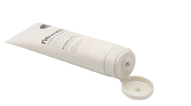 Cremetube offen von vorne